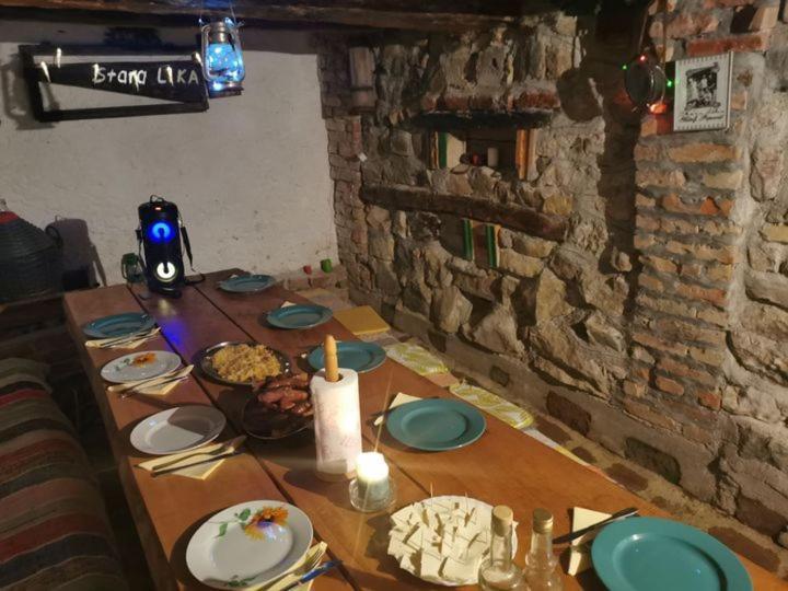 Apartamento Ivona - Kuca Za Odmor Perusic - Stara Lika Exterior foto
