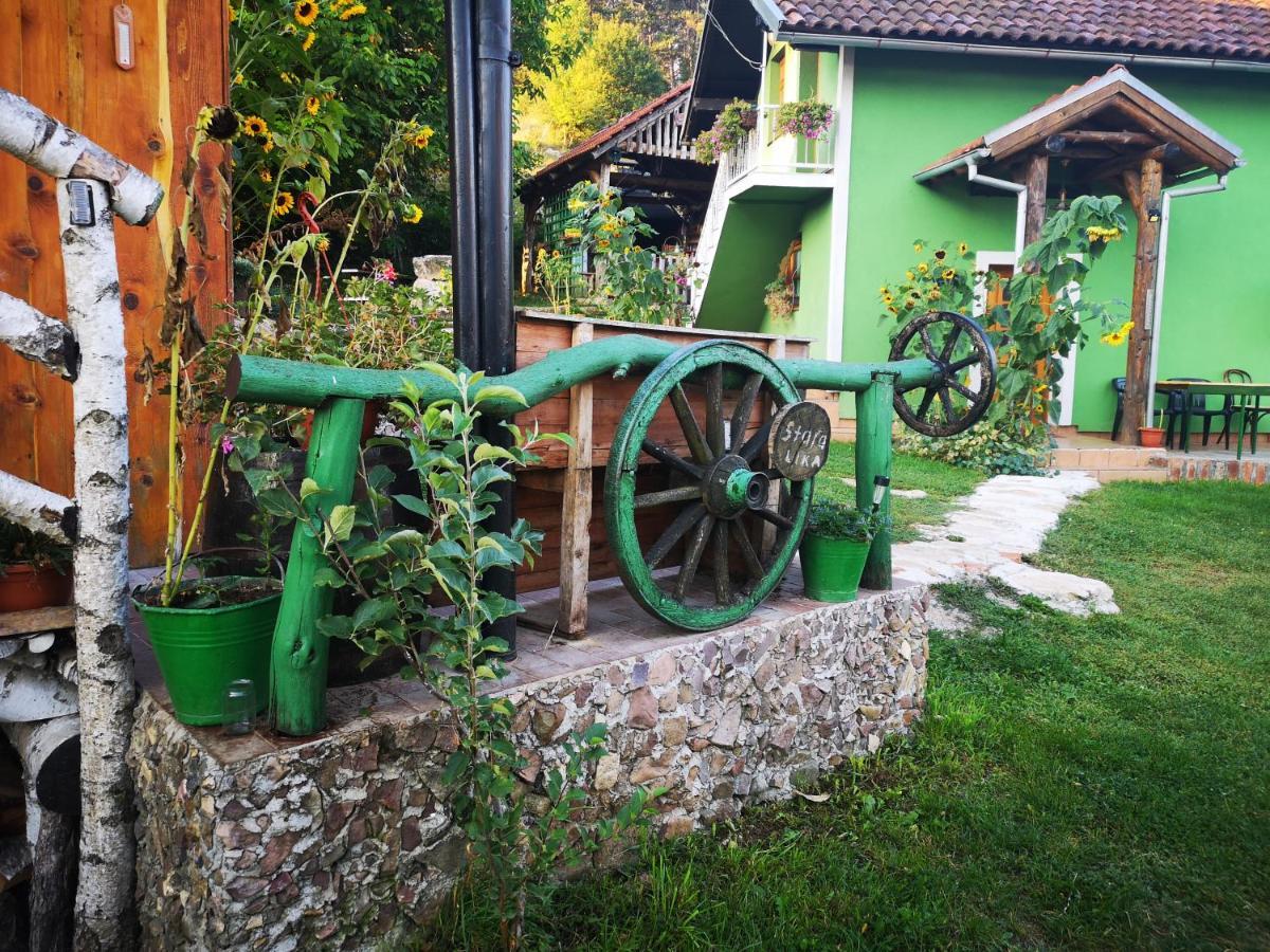 Apartamento Ivona - Kuca Za Odmor Perusic - Stara Lika Exterior foto