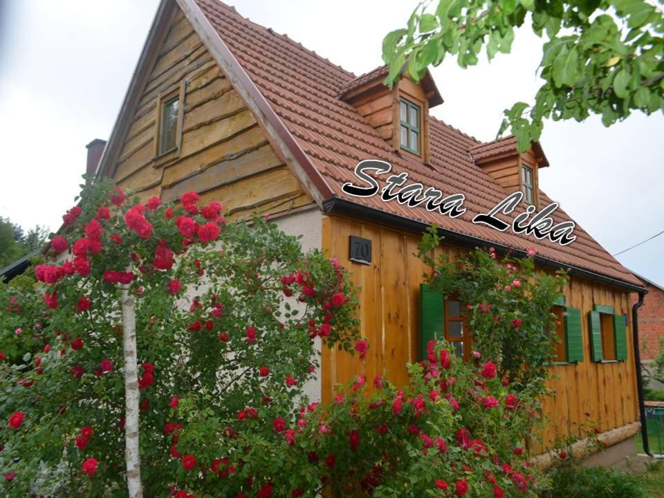 Apartamento Ivona - Kuca Za Odmor Perusic - Stara Lika Exterior foto