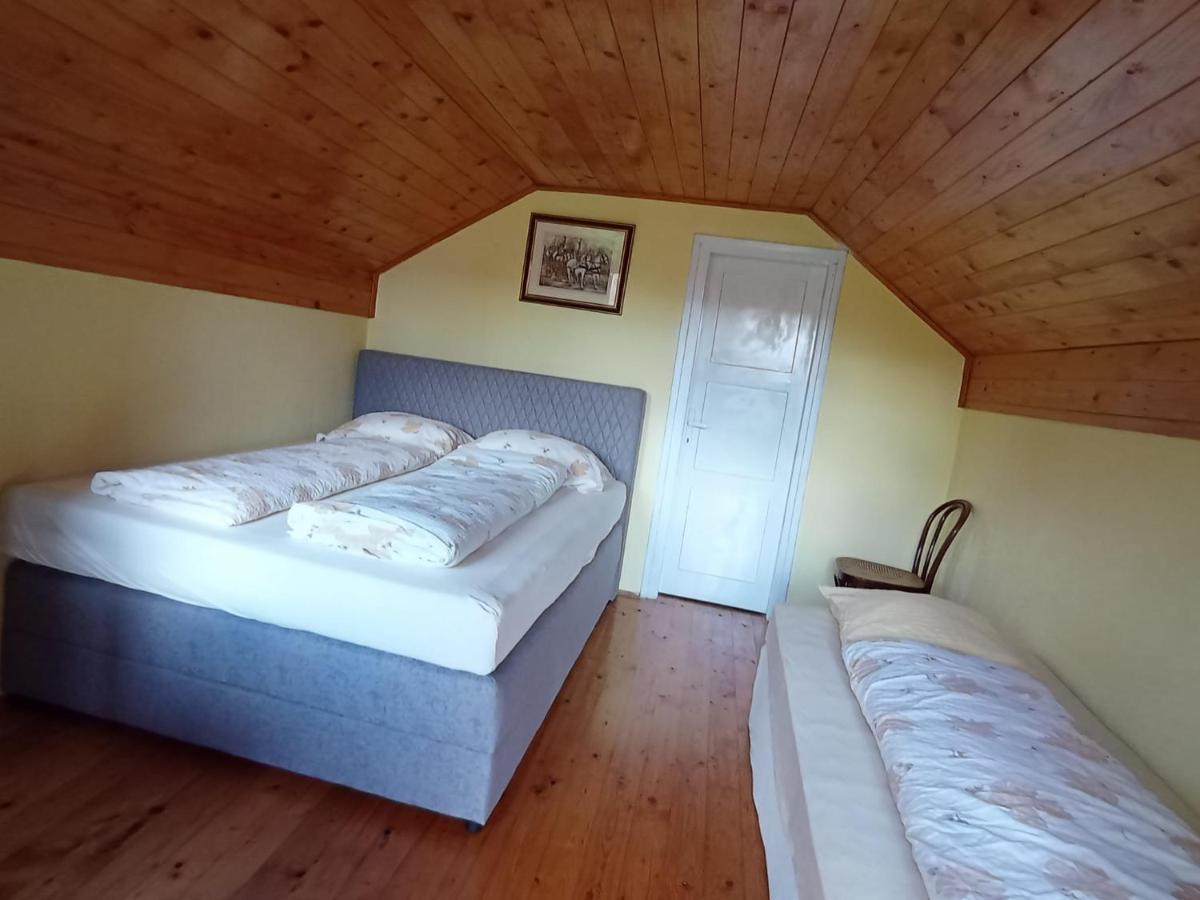 Apartamento Ivona - Kuca Za Odmor Perusic - Stara Lika Exterior foto
