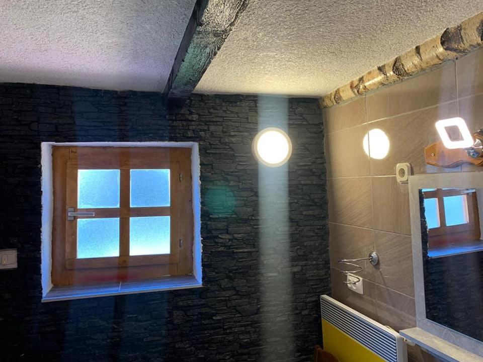 Apartamento Ivona - Kuca Za Odmor Perusic - Stara Lika Exterior foto